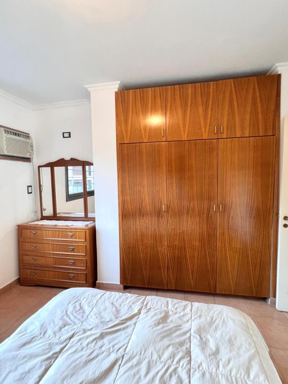 Departamento Centrico Con Cochera A Metros Del Teatro Luxor Villa Carlos Paz