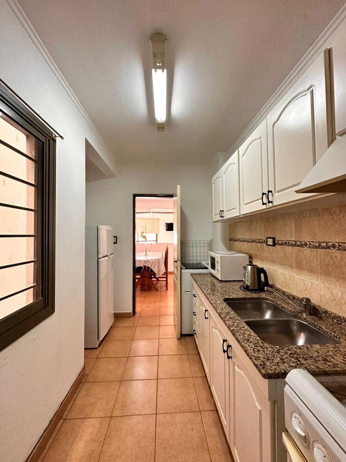 Departamento Centrico Con Cochera A Metros Del Teatro Luxor Apartment Villa Carlos Paz