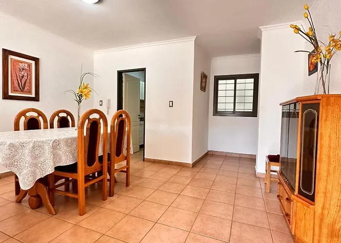 Departamento céntrico con cochera a metros del teatro Luxor